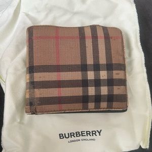 Burberry wallet